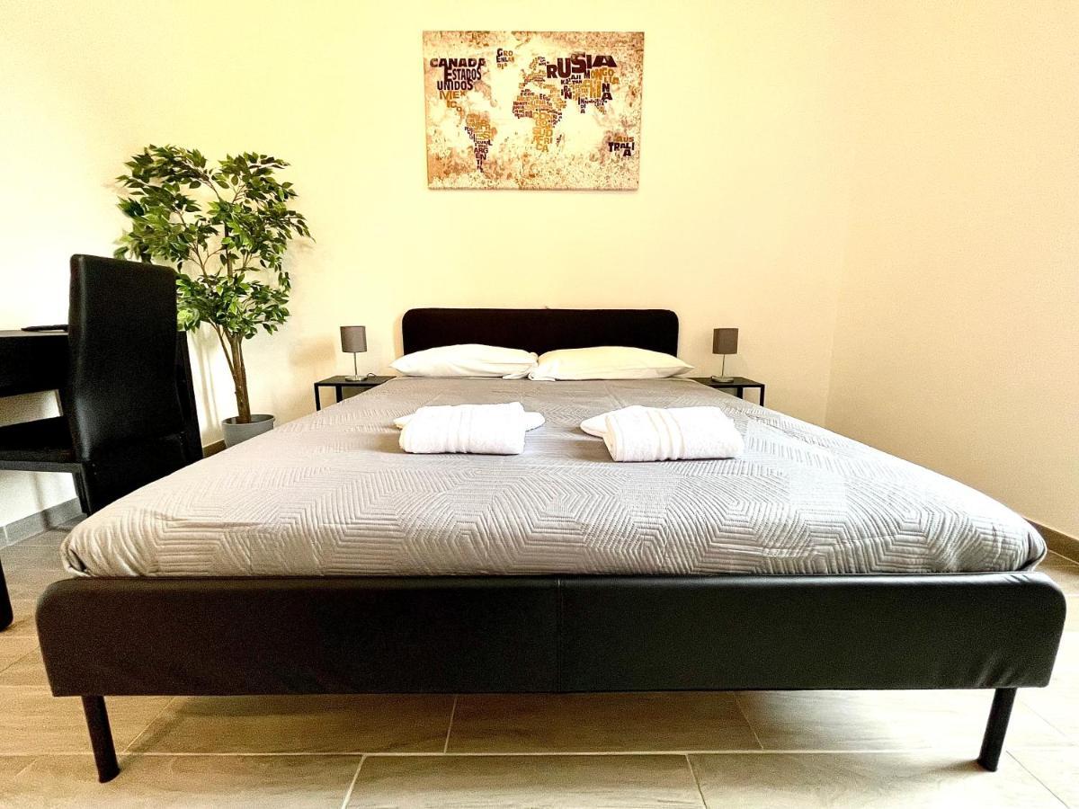 Colosseum Guest House Rome Extérieur photo